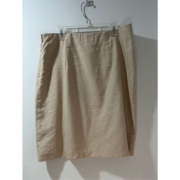 Ann Taylor factory women’s beige A-line midi skirt with side zip sz 8.  #21-0571 - Picture 2 of 6